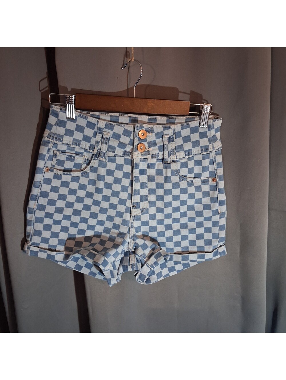 No Boundaries Blue and White Checkered Denim Shorts Size 7